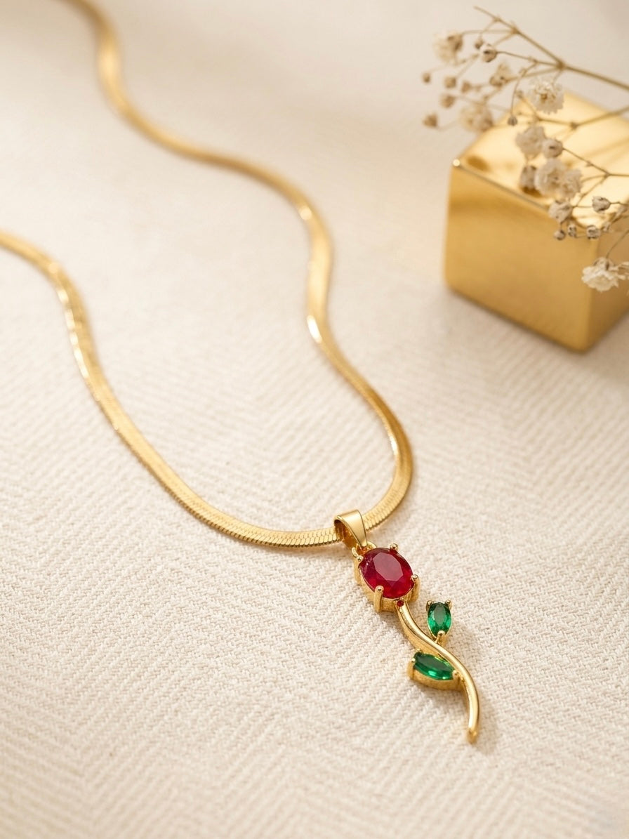 Crimson Bloom Necklace ANTI TARNISH